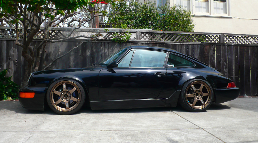 2 Responses to Porsche 964